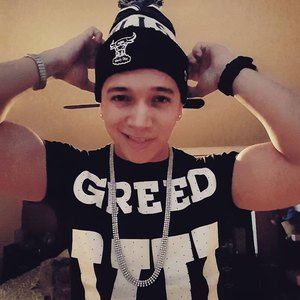 Meet your Posher, Luis